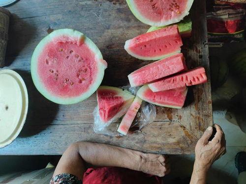 梦见别人在吃瓜我没吃,未尝之瓜的神秘寓意