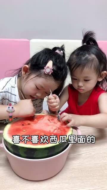 梦见姐姐在吃瓜,姐姐吃瓜背后的神秘寓意