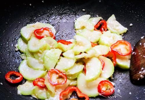 吃蒲瓜多好吗,多吃蒲瓜，健康多多